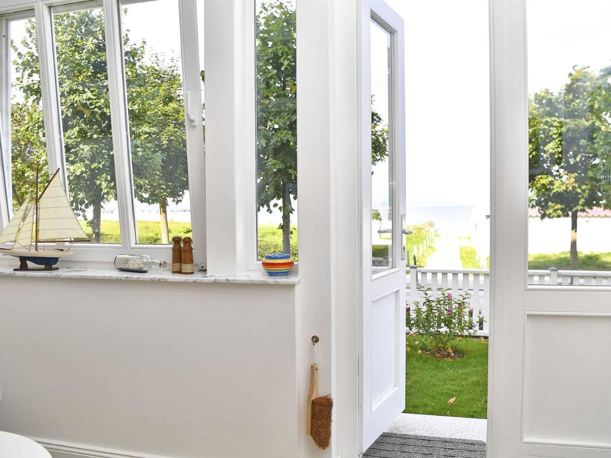 Villa Strandeck In Binz - Wg 1 Mit Meerblick, Terrasse, Wintergarten Kültér fotó